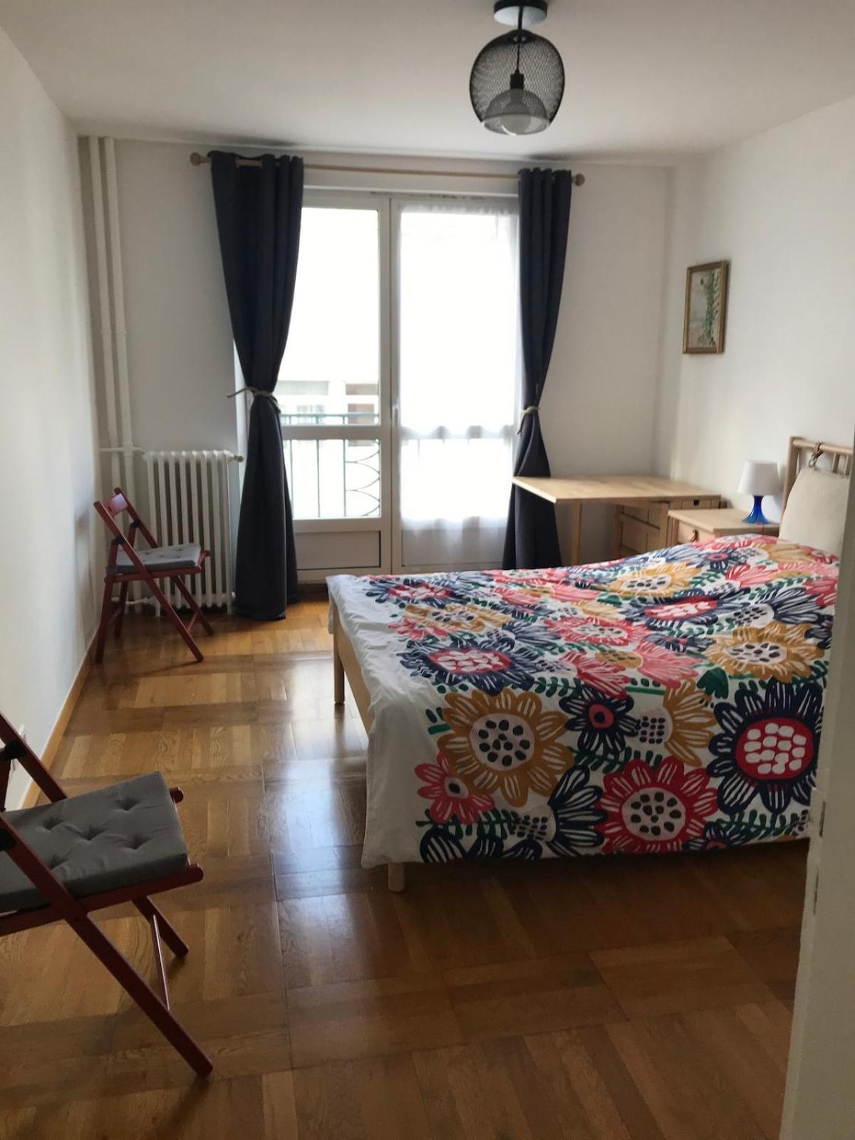 Cosy, Montparnasse-pte Versailles-tour Eiffel *